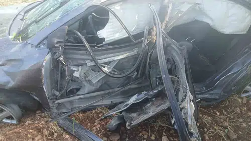 Şanlıurfa Bozova yolunda otomobil şarampole devrildi