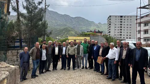 Sasonlu arıcılara devletten yüzde 80 hibeli ana arı desteği