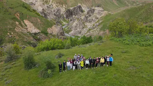 Muşlu öğrenciler Kızılağaç Kanyonu’nda doğayla buluştu