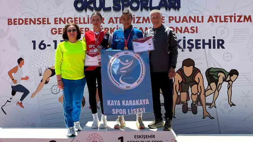 Elazığlı genç atletler Eskişehir pistinde madalyaları topladı