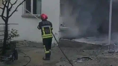 Elazığ’da bir köy evinde yangın paniği yaşandı
