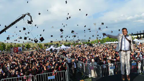 Mardin Artuklu Üniversitesi 8 bin mezunuyla yarına uğurladı