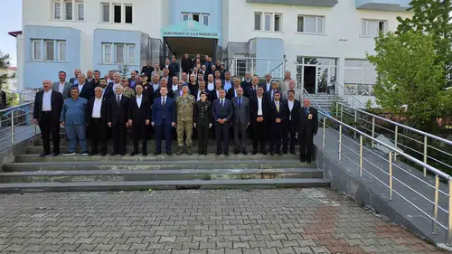 Tatvan sakinleri bayramlaşma programında bir araya geldi