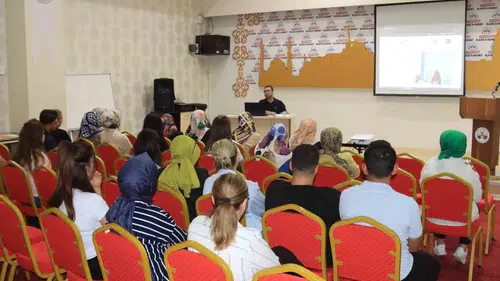 Elazığ Belediyesi personeline şiddetle mücadele eğitimi verdi