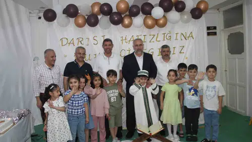 Cizreli 5 yaşındaki Sait dinleyerek 22 sureyi ezberledi