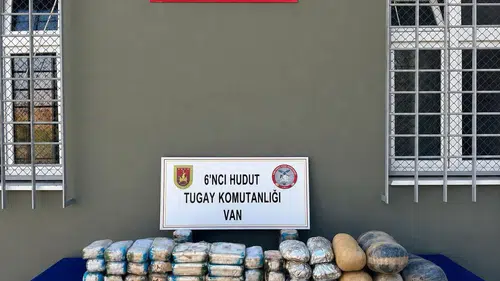 Van sınırında uyuşturucu sevkiyatına geçit verilmedi