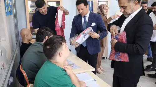 Mardin TSO başkan adayı Veysi Duyan’dan özel öğrencilere destek