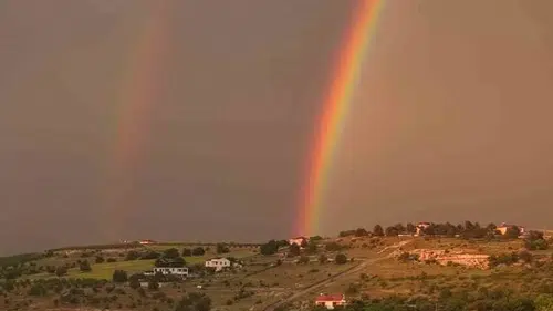 Elazığ Ağın semalarında renkli doğa olayı