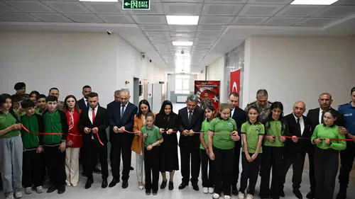 Şırnak’ta şehit ismini taşıyan kütüphane kapılarını açtı