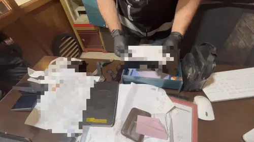 Ağrı'da hayali araç satışı üzerinden tefecilik yapan 8 kişi yakalandı