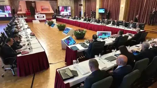 Çözüm süreci için kritik viraj: Silah bırakana bir yıl süre, siyasete ise 5 yıl kapı duvar