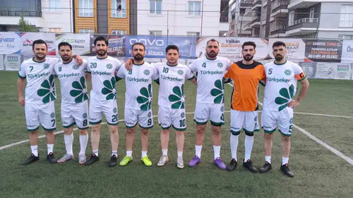 Ağrı futbol turnuvasında kupa Türk Şeker Spor’un oldu