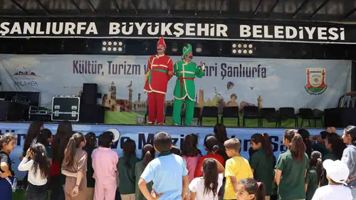 Şanlıurfa Küçükalanlı köyünde çocuklar için sanat şenliği kuruldu