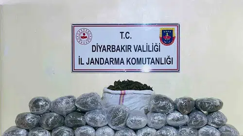 Diyarbakır jandarmasından büyük uyuşturucu operasyonu