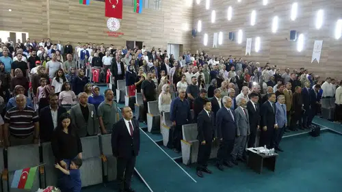 Van'da Azerbaycan rüzgarı esti