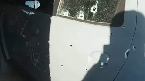 Siirt Baykan'da otomobile silahlı saldırı ve tehdit mesajı
