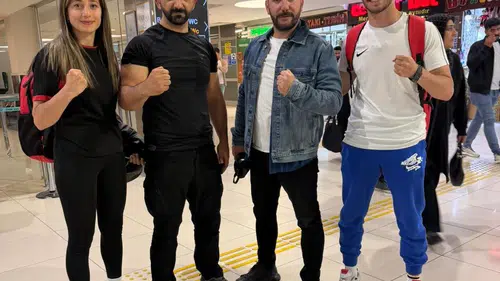 Vanlı sporcular Brezilya’daki dünya şampiyonasından madalyalarla döndü