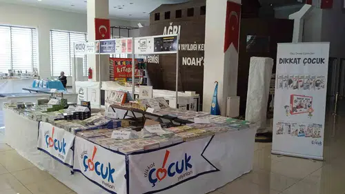 Ağrı'da kitap şöleni başladı