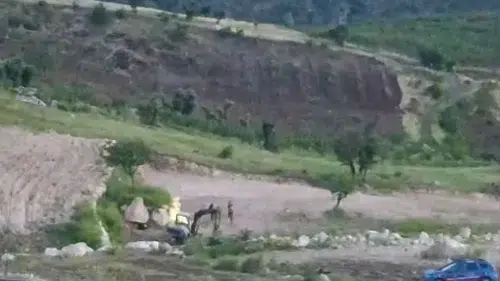 Siirt'te yürek yakan kaza Baba kullandığı kepçeyle oğlunu ezdi