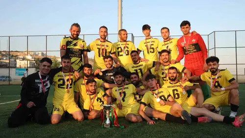 Kocaköyspor 23 maçta 23 galibiyetle tarih yazdı