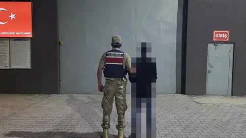 Birecik jandarmasından aranan şahsa operasyon