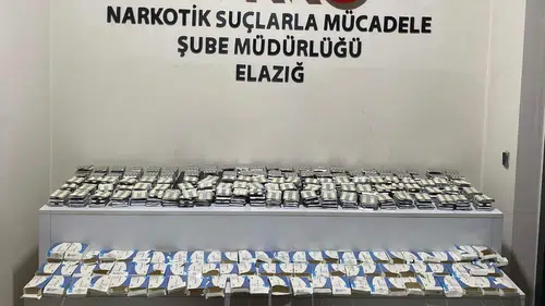 Elazığ’da narkotik operasyonu 10 binden fazla hap yakalandı
