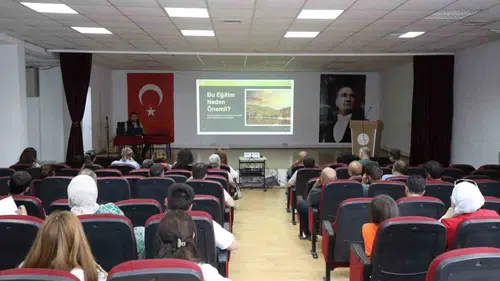 Tunceli’de öğretmenler yangınla mücadele için sahaya iniyor