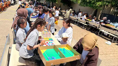 Elazığ’da çocuklar aileleriyle birlikte kendi oyunlarını tasarladı