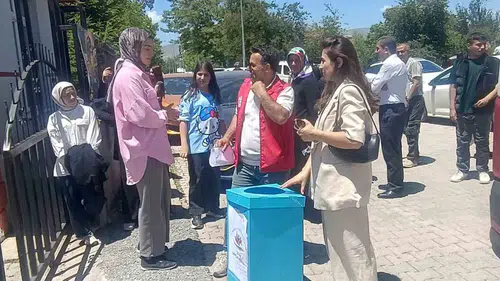 Bitlis'te sınav kalemleri köy çocuklarına umut oluyor