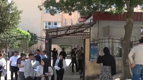 Siirt'te üniversite hayali kuran binlerce aday sınavı tamamladı