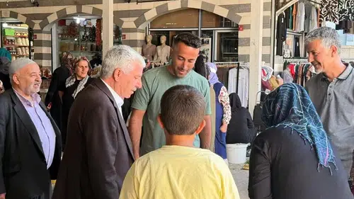Çermik Belediye Başkanı pazar yerinde halkın nabzını tuttu