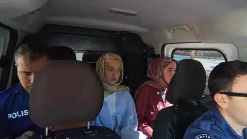 Batman'da sınav telaşı yaşayan kardeşlerin imdadına polis yetişti