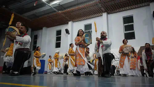 Siirtli öğretmenler Botan efsanesini sahnede yeniden yaşatıyor