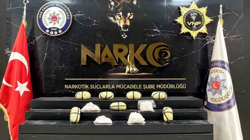 Van'da uyuşturucu operasyonu 10 kilo metamfetamin yakalandı