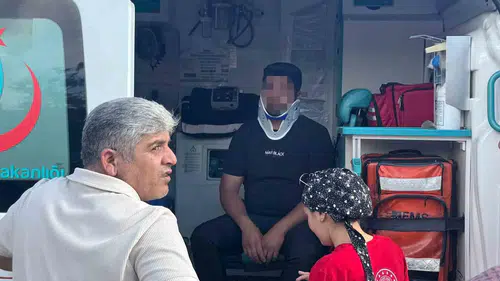 Patnos'ta kaza sonrası sürücü olay yerinden yaya olarak uzaklaştı