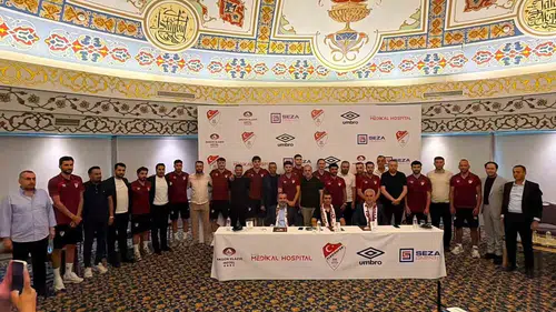 Elazığspor yeni sezonda şampiyonluk için imzaları attı