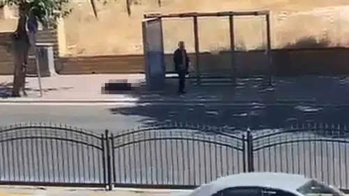 Şanlıurfa'da durakta bekleyen kadına silahlı saldırı düzenlendi