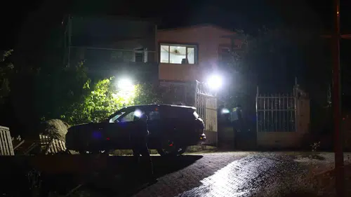 Elazığ Sivrice'de husumetli gruba silahlı saldırı düzenlendi