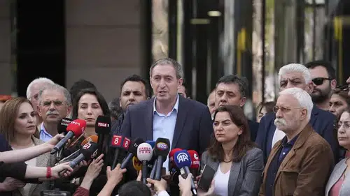 DEM Parti'den kritik diplomasi trafiği: Çözüm süreci için kapı kapı dolaşacaklar