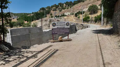 Diyarbakır genelinde ulaşım ağını güçlendirme çalışmaları hız kazandı