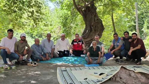 Dicleli üreticiler tarımsal verimi artırmak için uzmanlarla buluşuyor