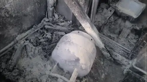 Nusaybin ilçesinde mutfak tüpü yangını ev sakinlerini hastanelik etti