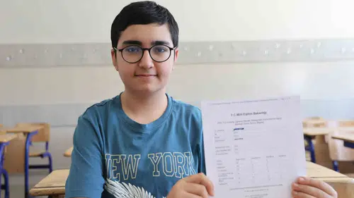 Elazığlı öğrenci Sefa Fırat LGS sınavında tüm soruları doğru yanıtladı