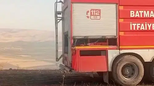 Beşiri ilçesindeki tarım arazilerinde çıkan yangın kontrol altına alındı