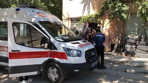 Elazığ’da lastikçide hareketsiz bulunan yaşlı adam hayatını kaybetti