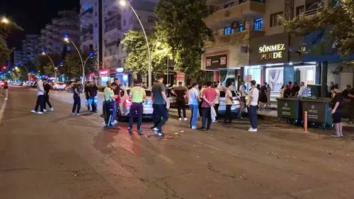 Kayapınar ilçesindeki trafik kazasında beş kişi yaralandı