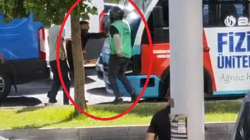 Diyarbakır'da yol verme kavgası kasklı saldırıya dönüştü