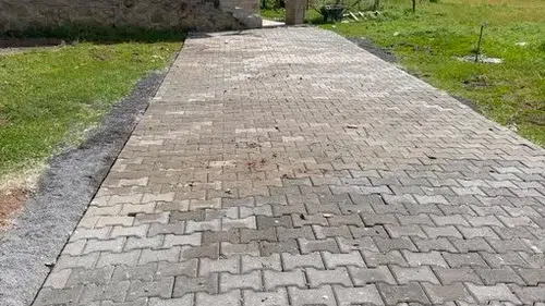 Dedeli beldesinde ulaşım yolları dört metre genişliğe kavuşuyor