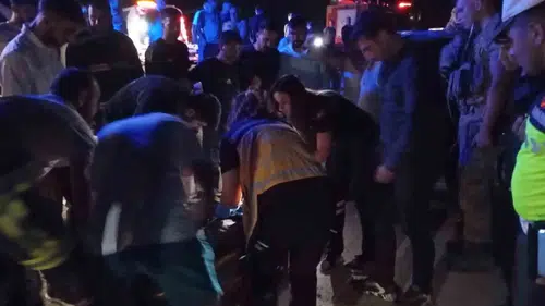 Mardin Ömerli yolunda meydana gelen trafik kazasında bir kişi ağır yaralandı