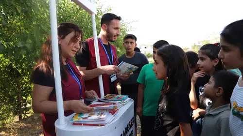 Diyarbakırlı çocuklara masal kitapları hediye edildi